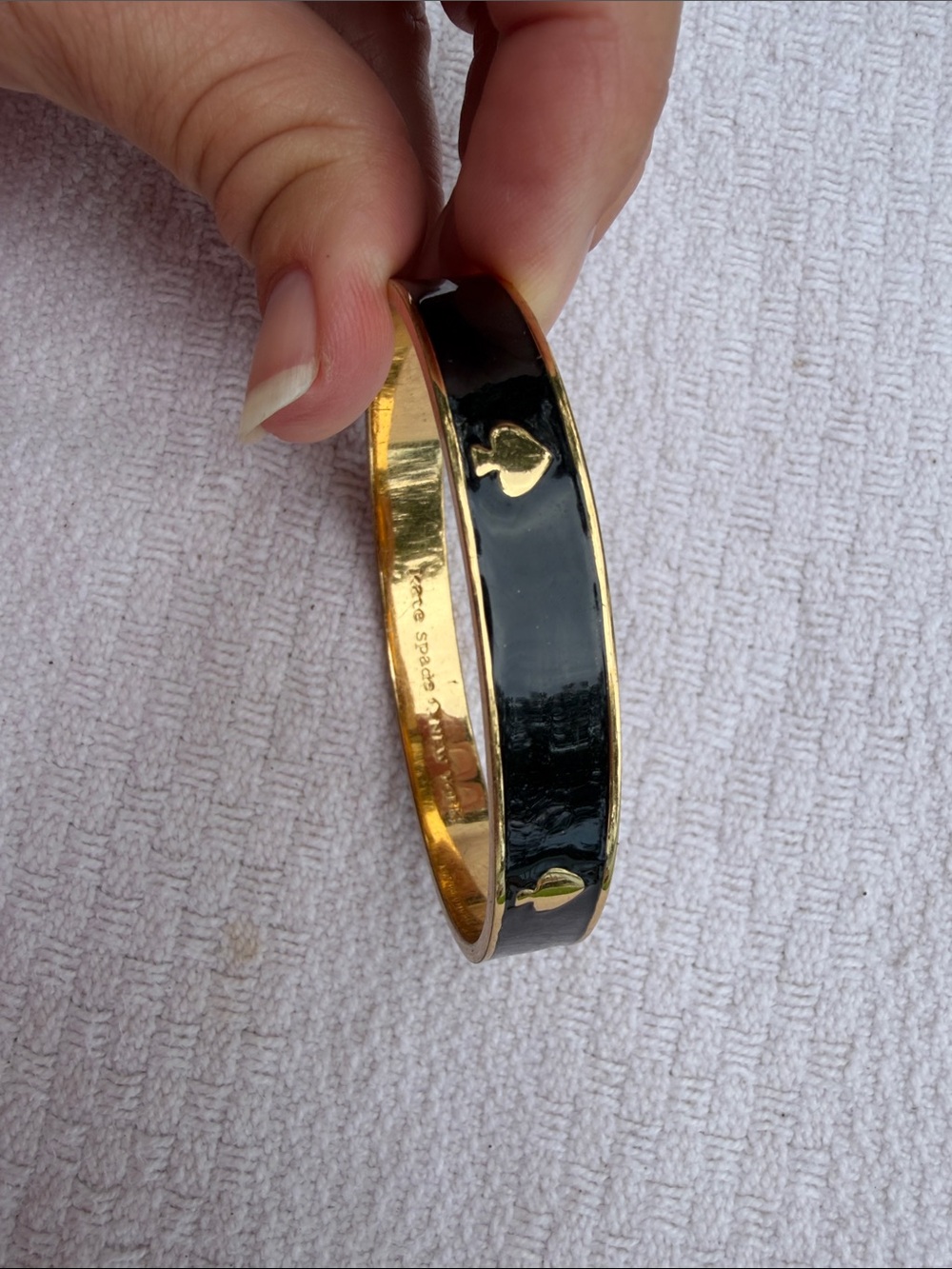 kate spade Black Enamel & Gold Spade Accent Bangle